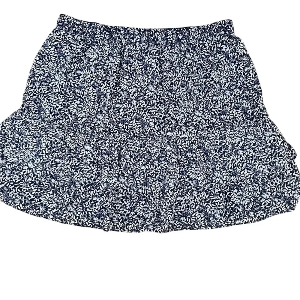 J.Crew A-Line Skirt Women's Size X-Large Navy White Floral Elastic Waist Pull-On
